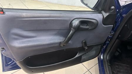Corsa Hatch Wind 1.0 MPFi 4p
