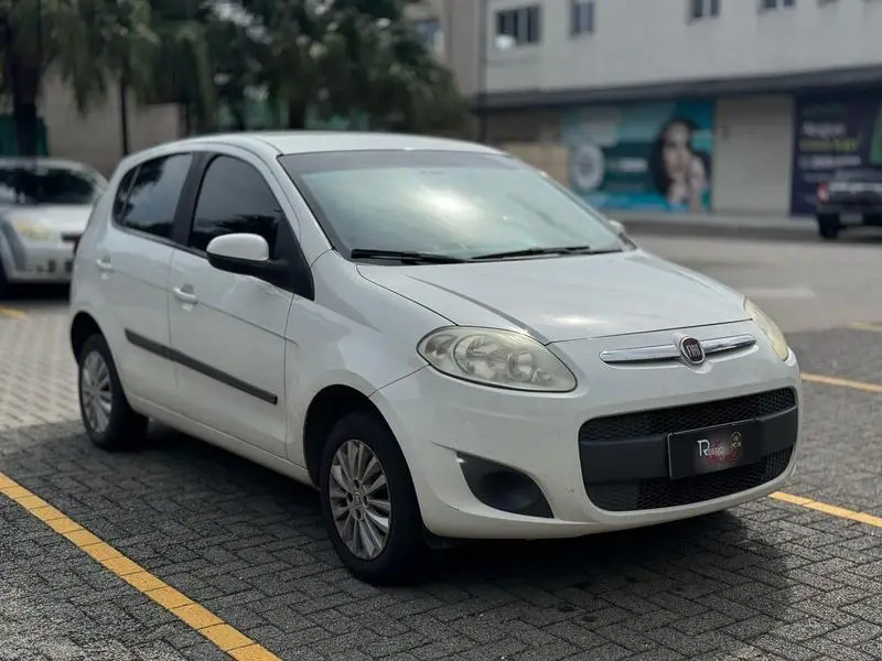 Fiat Palio Attractive 1.0 Evo (Flex)