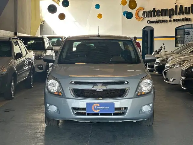 Carro Chevrolet Cobalt 2012 LT 1.4 8V (Flex)