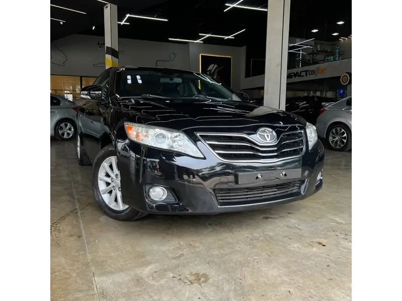 Toyota Camry XLE 3.5 V6