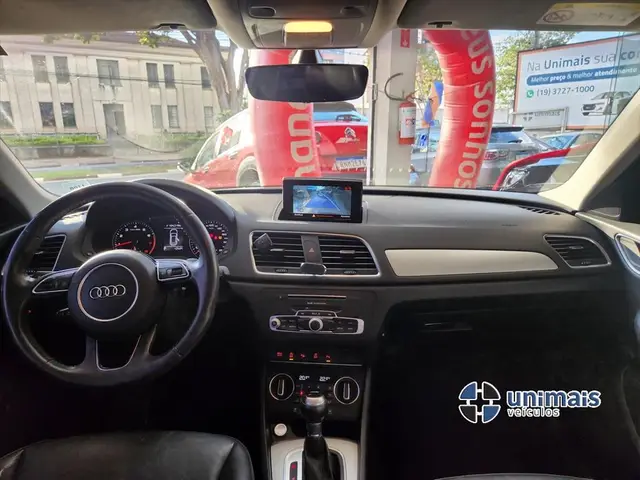 Carro Audi Q3 2019 1.4 TFSI Ambiente S Tronic (Flex)