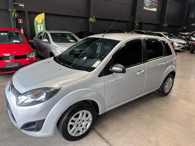 Carro Ford Fiesta Hatch 2014 SE 1.0 RoCam (Flex)