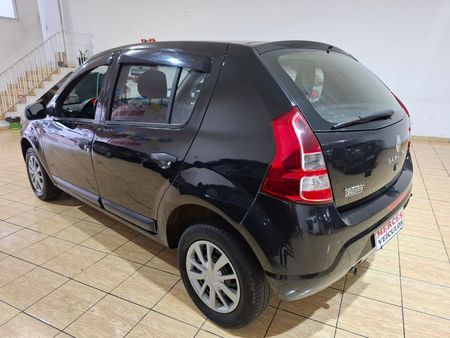 Sandero Authentique 1.0 16V (flex)
