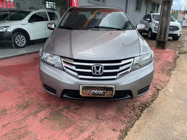 Carro Honda City 2013 LX 1.5 16V (flex)