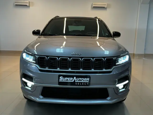 Carro Jeep Commander 2025 Overland 2.0 Hurricane