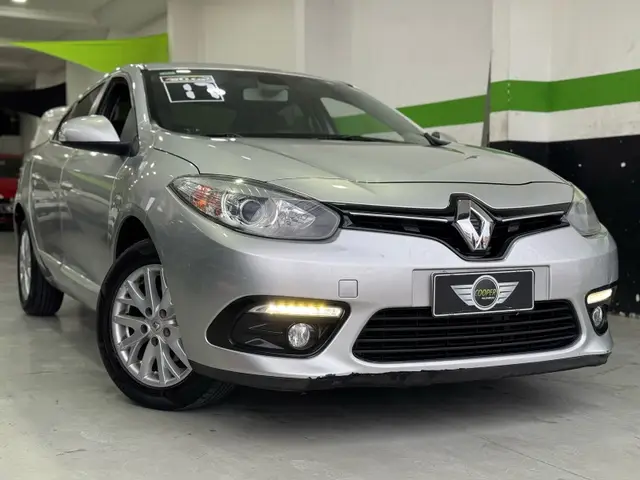 Carro Renault Fluence 2017 2.0 16V Dynamique Plus X-Tronic (Flex)