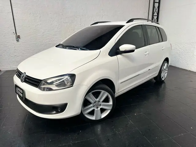 Carro Volkswagen SpaceFox 2013 1.6 8V Trend (Flex)