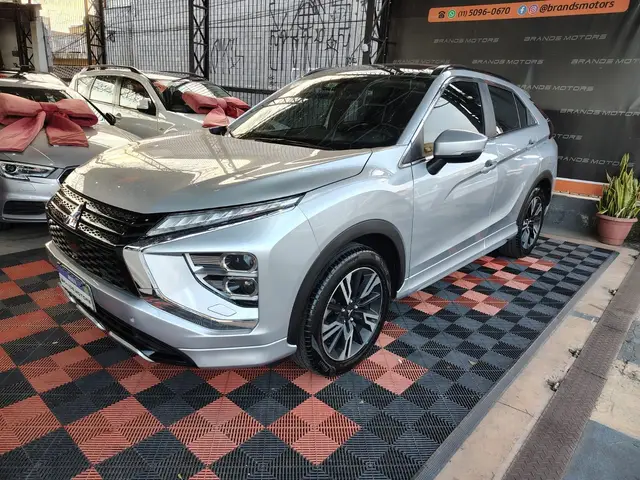 Carro Mitsubishi Eclipse Cross 2023 1.5 Turbo HPE-S S-AWC (Aut)