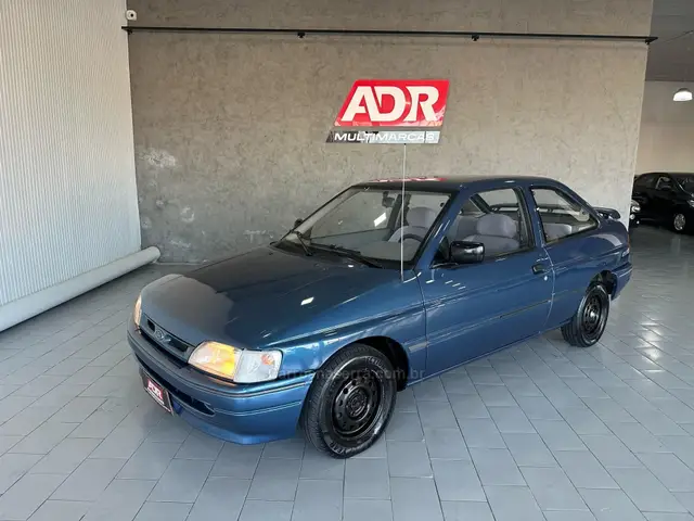 Carro Ford Escort 1995 Hatch GL 1.8 i