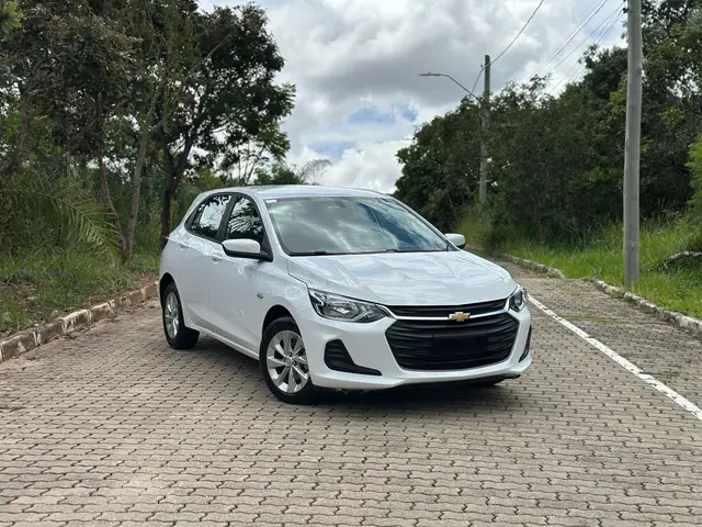 Carro Chevrolet Onix 2023 LT 1.0 Turbo