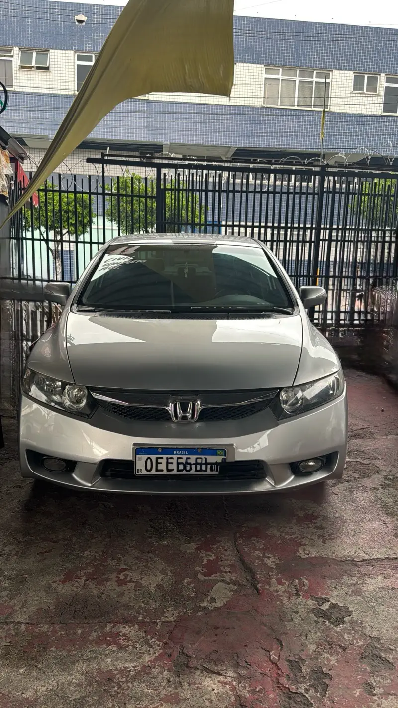 Honda Civic New  LXL 1.8 16V i-VTEC (Flex)