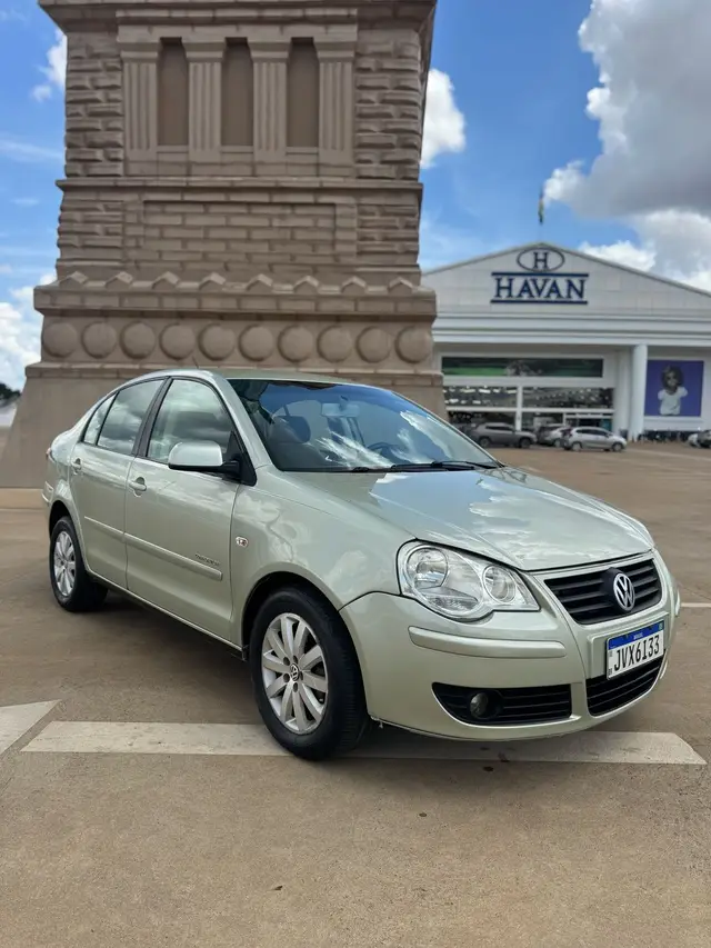 Carro Volkswagen Polo Sedan 2009 Comfortline 1.6 8V (Flex)