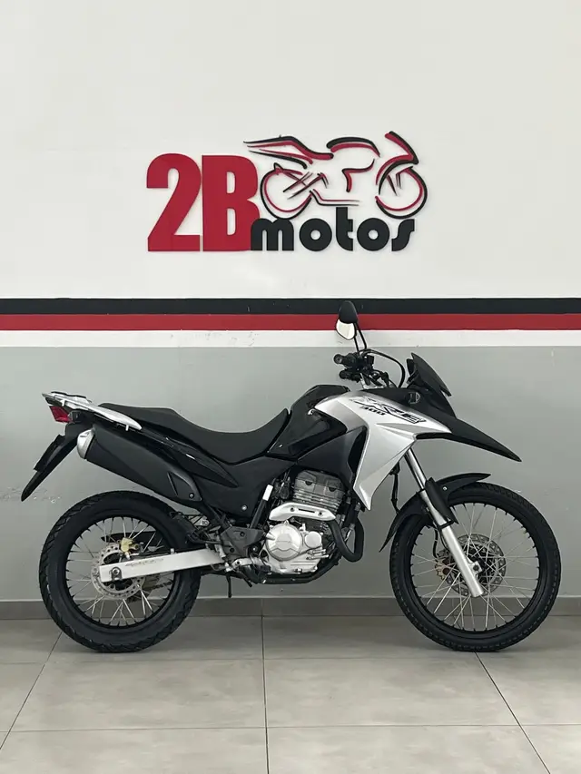 Carro Honda XRE 300 2017 (Flex)