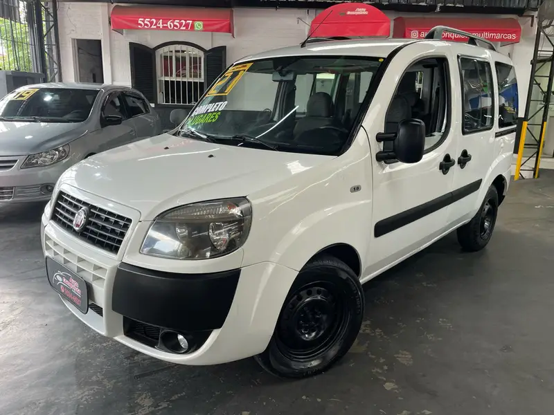 Fiat Doblò Essence 1.8 16V (Flex)
