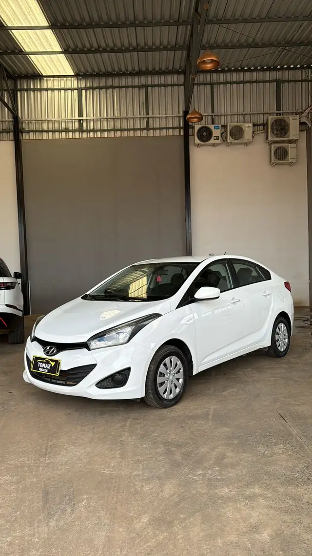 Carro Hyundai HB20S 2015 1.6 Comfort Plus (Flex)