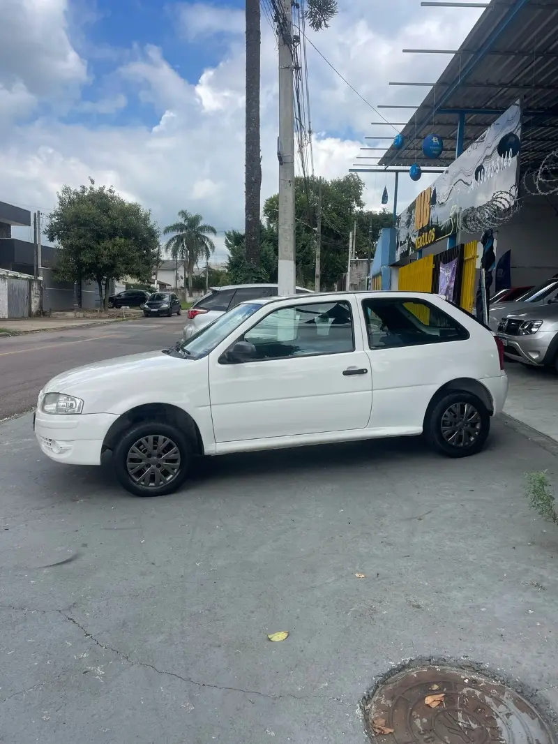 Volkswagen Gol 1.0 Mi Total Flex 8V 2p