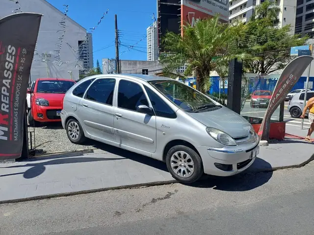Carro Citroën C3 Picasso 2011 Picasso GLX 1.6 Flex 16V 5p Mec.