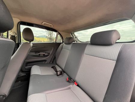 Gol Novo  1.0 TEC (Flex) 4p