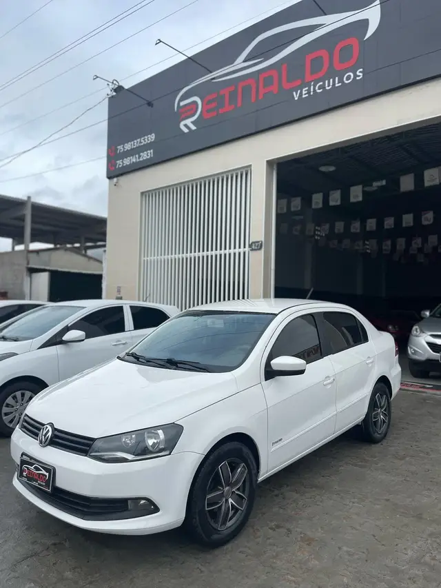 Carro Volkswagen Voyage 2014 1.0 TEC (Flex)