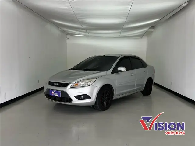 Carro Ford Focus Sedan 2013 GLX 2.0 16V (Flex) (Aut)