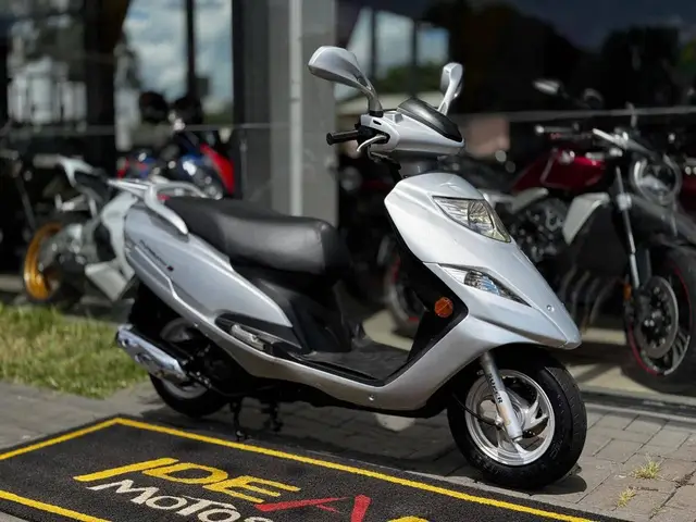 Carro Suzuki Burgman 2012 125i