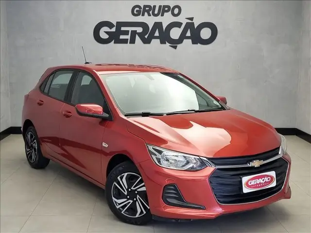 Carro Chevrolet Onix Plus 2020 1.0 LT (Flex)