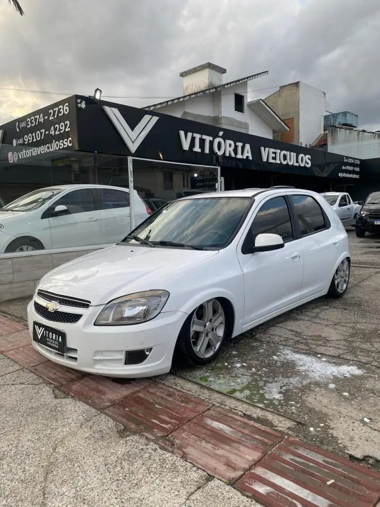 Chevrolet Celta LT 1.0 (Flex)