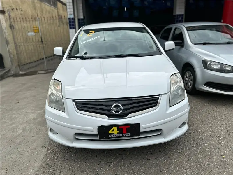 Nissan Sentra S 2.0 16V CVT (flex)