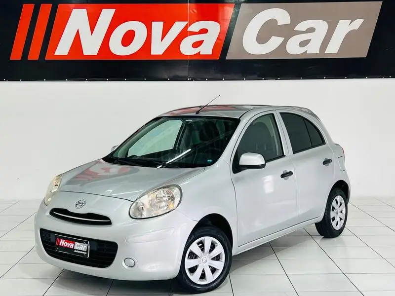 Nissan March 1.0 16V S (Flex)
