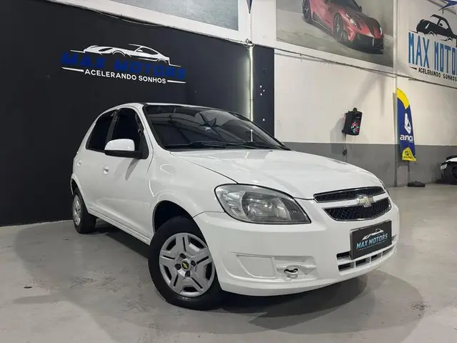 Carro Chevrolet Celta 2015 LT 1.0 (Flex)