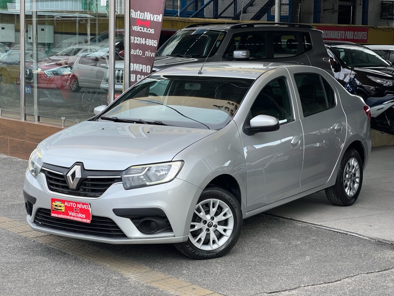 RENAULT LOGAN