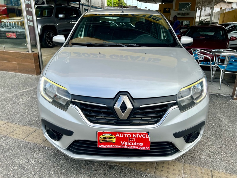 RENAULT LOGAN