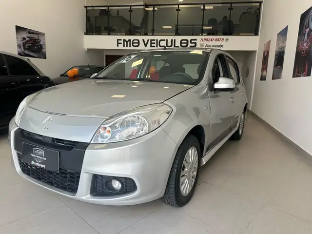 Carro Renault Sandero 2012 Privilege 1.6 16V (Flex)(aut)
