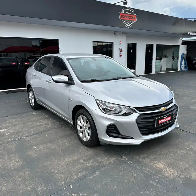 Carro Chevrolet Onix Plus 2023 LT 1.0 Turbo (Aut.)