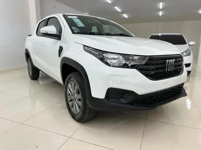 Carro Fiat Strada 2025 Freedom 1.3 Flex 8V CD