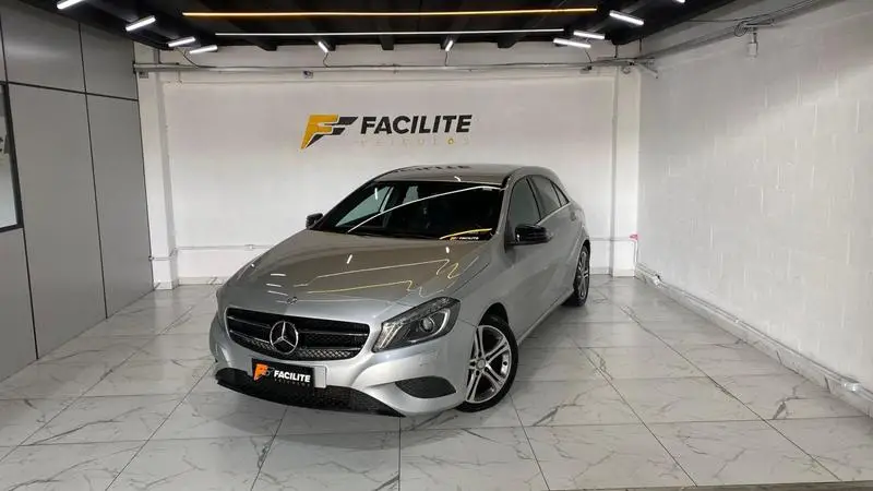 Mercedes-Benz Classe A 200 Style 1.6 DCT Turbo