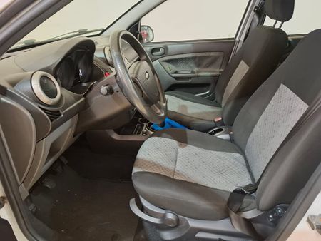 Fiesta Hatch SE Rocam 1.6 (Flex)