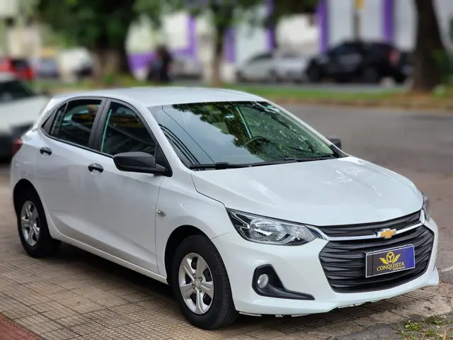 Carro Chevrolet Onix 2024 1.0