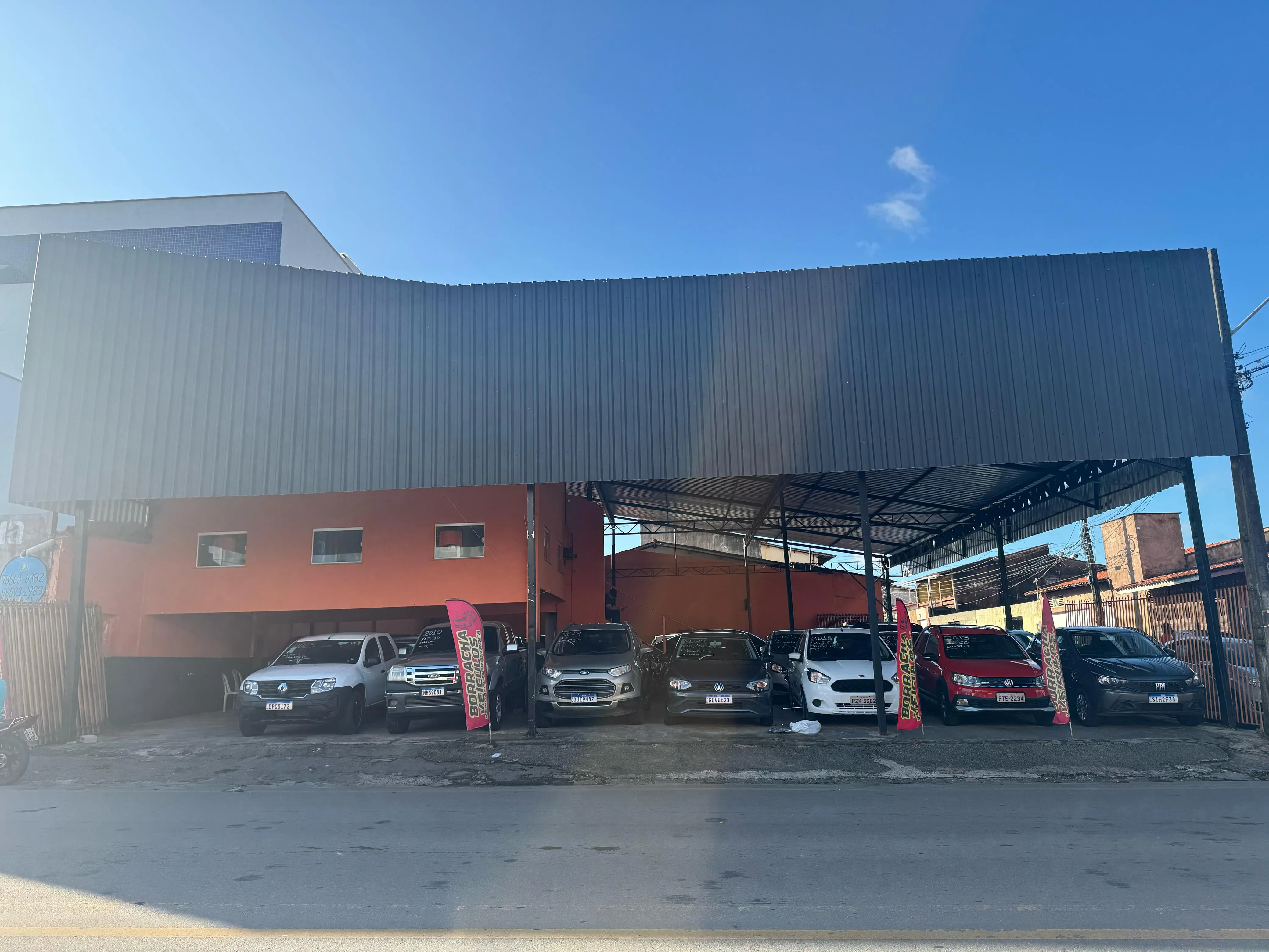 Fachada da loja Junior Borracha Veículos - São Luís - MA