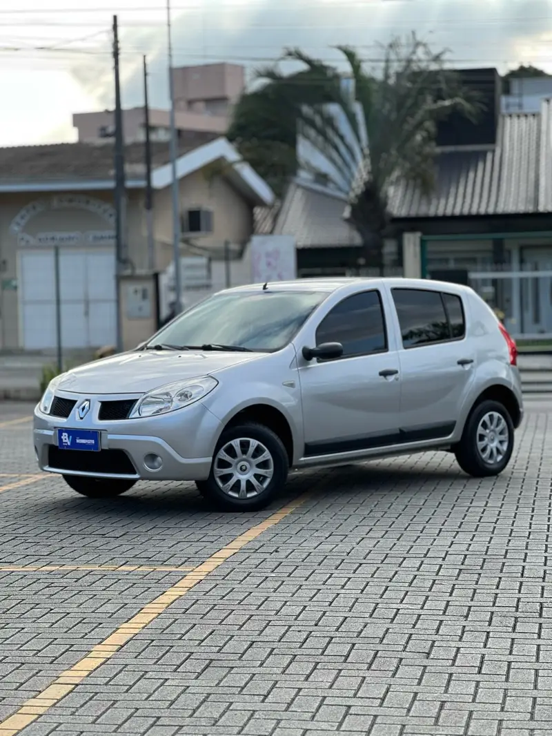 Renault Sandero Expression 1.0 16V (flex)