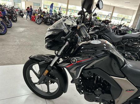 DK 150 CBS