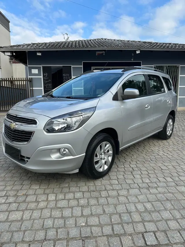 Carro Chevrolet Spin 2015 LTZ 7S 1.8 (Flex) (Aut)