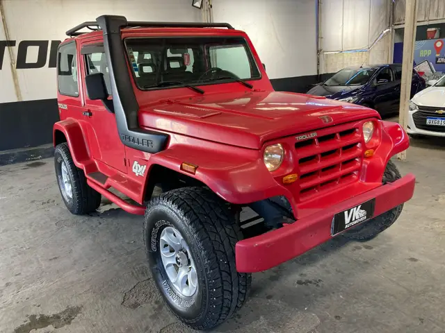 Carro Troller T4 2005 4x4 2.8 Turbo (teto rígido)