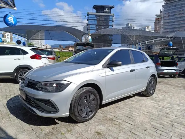 Carro Volkswagen Polo 2024 Track 1.0 Flex 12V 5p