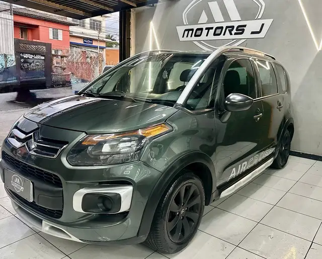 Carro Citroën C3 2011 Exclusive 1.6 16V (flex)