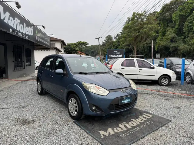 Carro Ford Fiesta Hatch 2011 1.0 (Flex)