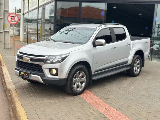 Carro Chevrolet S10 Cabine Dupla 2022 LTZ 2.5