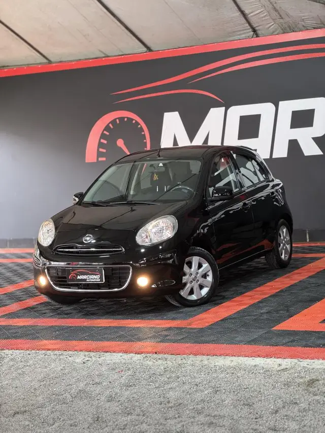 Carro Nissan March 2014 1.0 16V S (Flex)