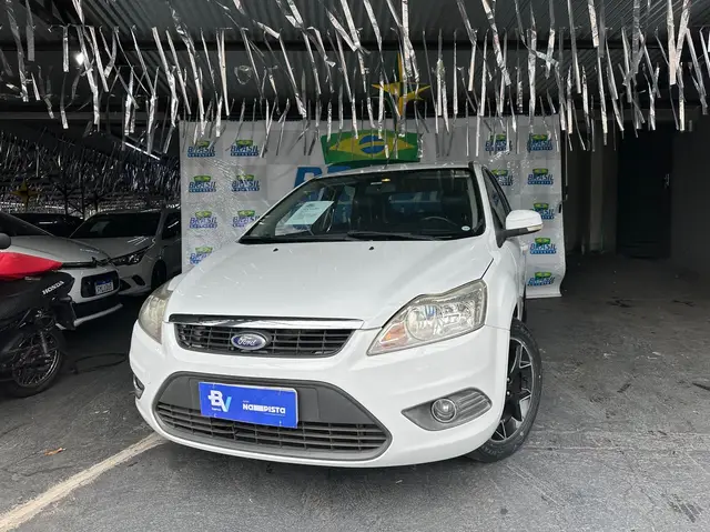 Carro Ford Focus Hatch 2012 GL 1.6 16V (Flex)