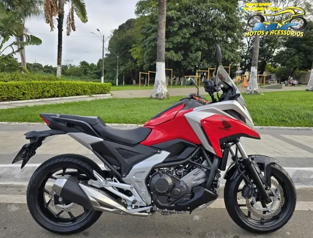 Carro Honda NC 750X 2023 STD